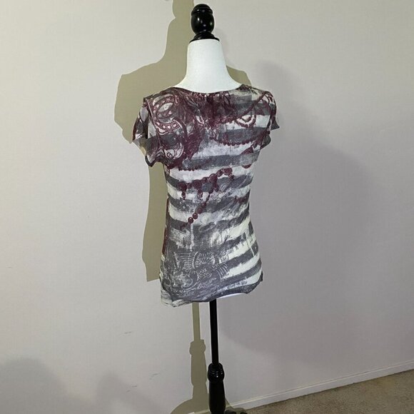 Guess T  Shirt - Picture 2 of 7